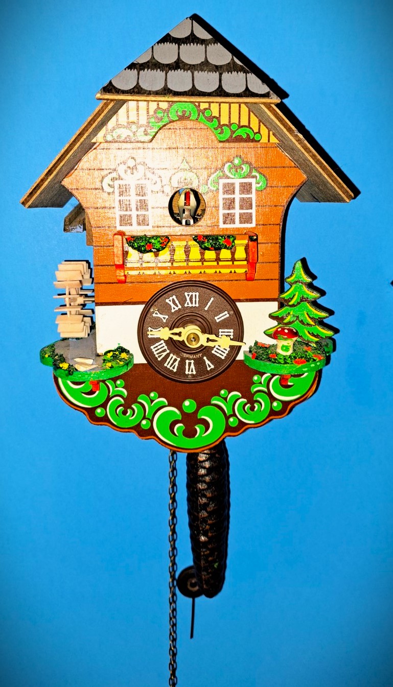 happy70scuckooclocks